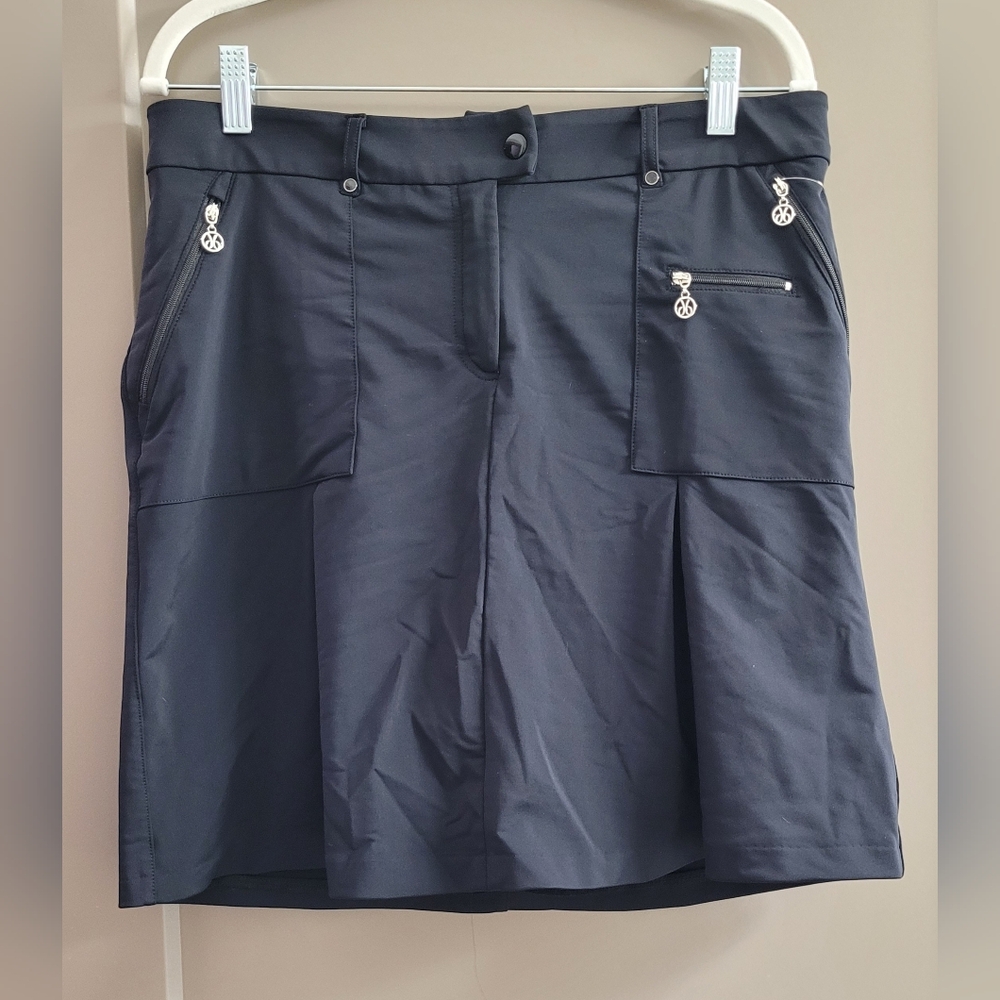 DOLCEZZA golf collection skort | Black